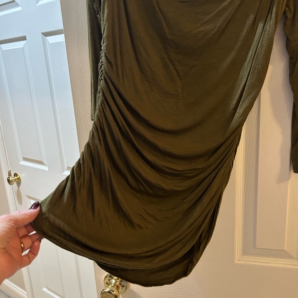 Tunic - Picture 2 of 4